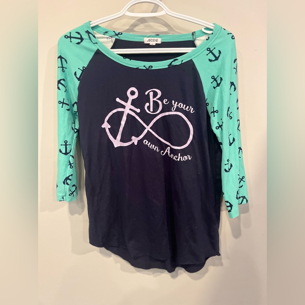 4/$20 Ardene shirt size small
